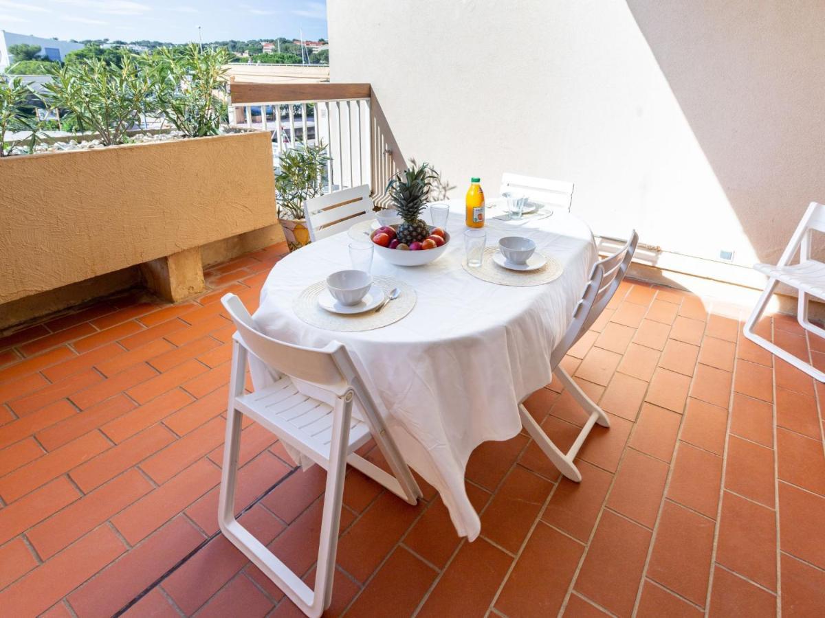 Apartment Le Port De Bormes By Interhome Exterior photo